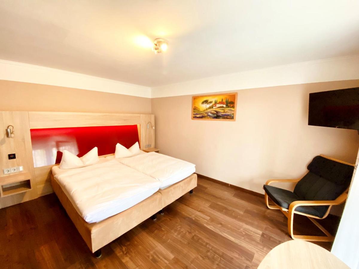 Hotel Garni Kleindienst Ursensollen Ngoại thất bức ảnh